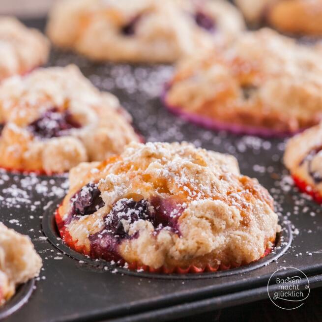 Blaubeer-Muffins mit Streuseln | Backen macht glücklich