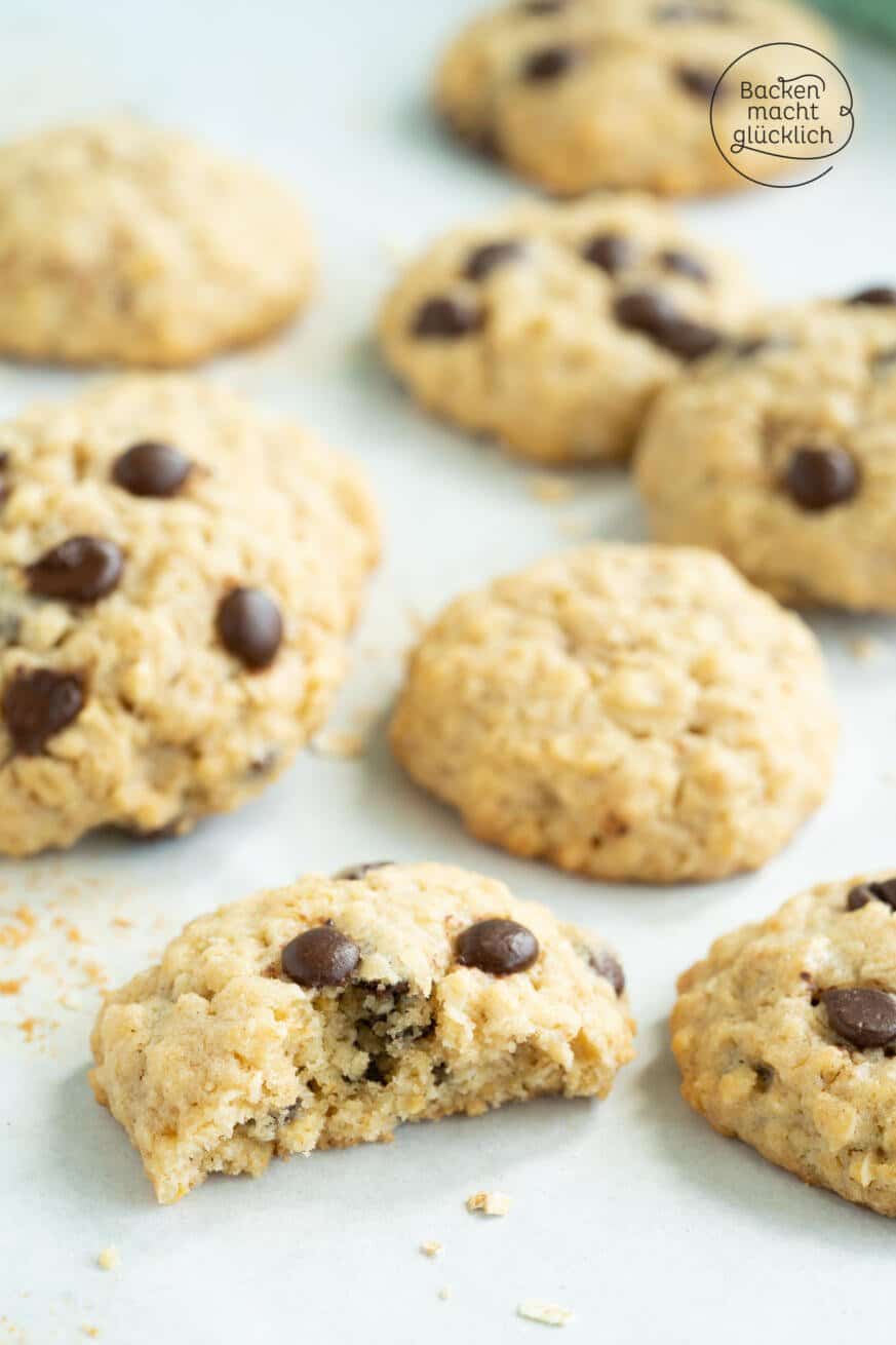 Einfache Haferflocken-Cookies mit Schokolade