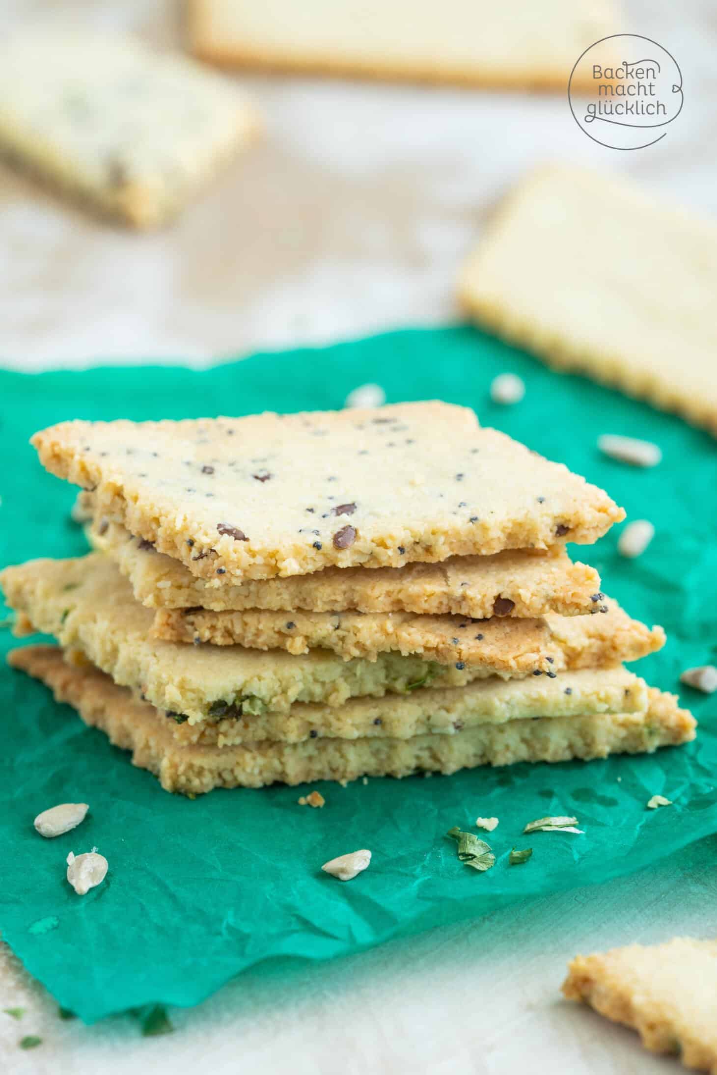 Schnelle Low Carb Cracker | Backen macht glücklich