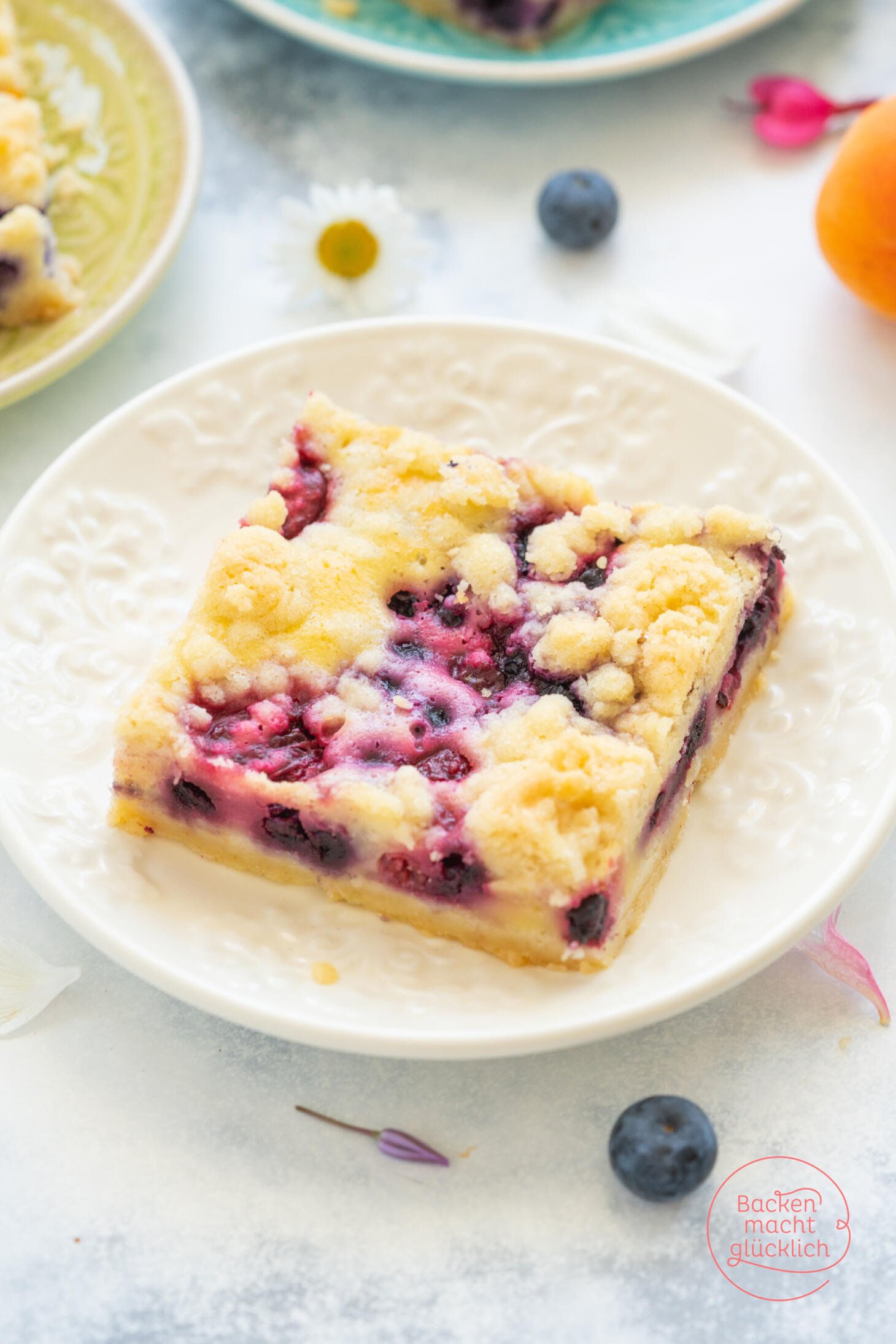 Der beste Obst-Streusel-Blechkuchen | Backen macht glücklich