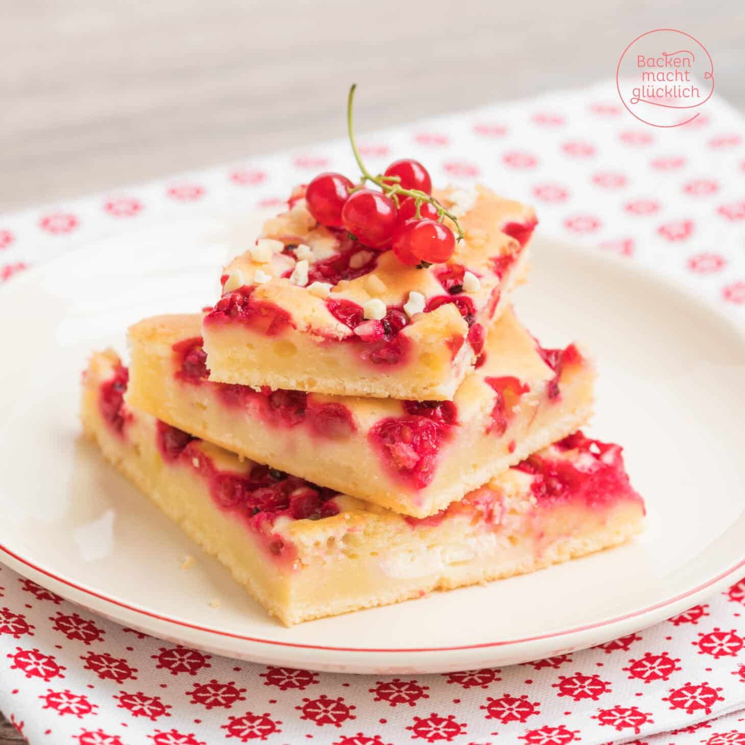 Johannisbeerkuchen mit Schmand | Backen macht glücklich