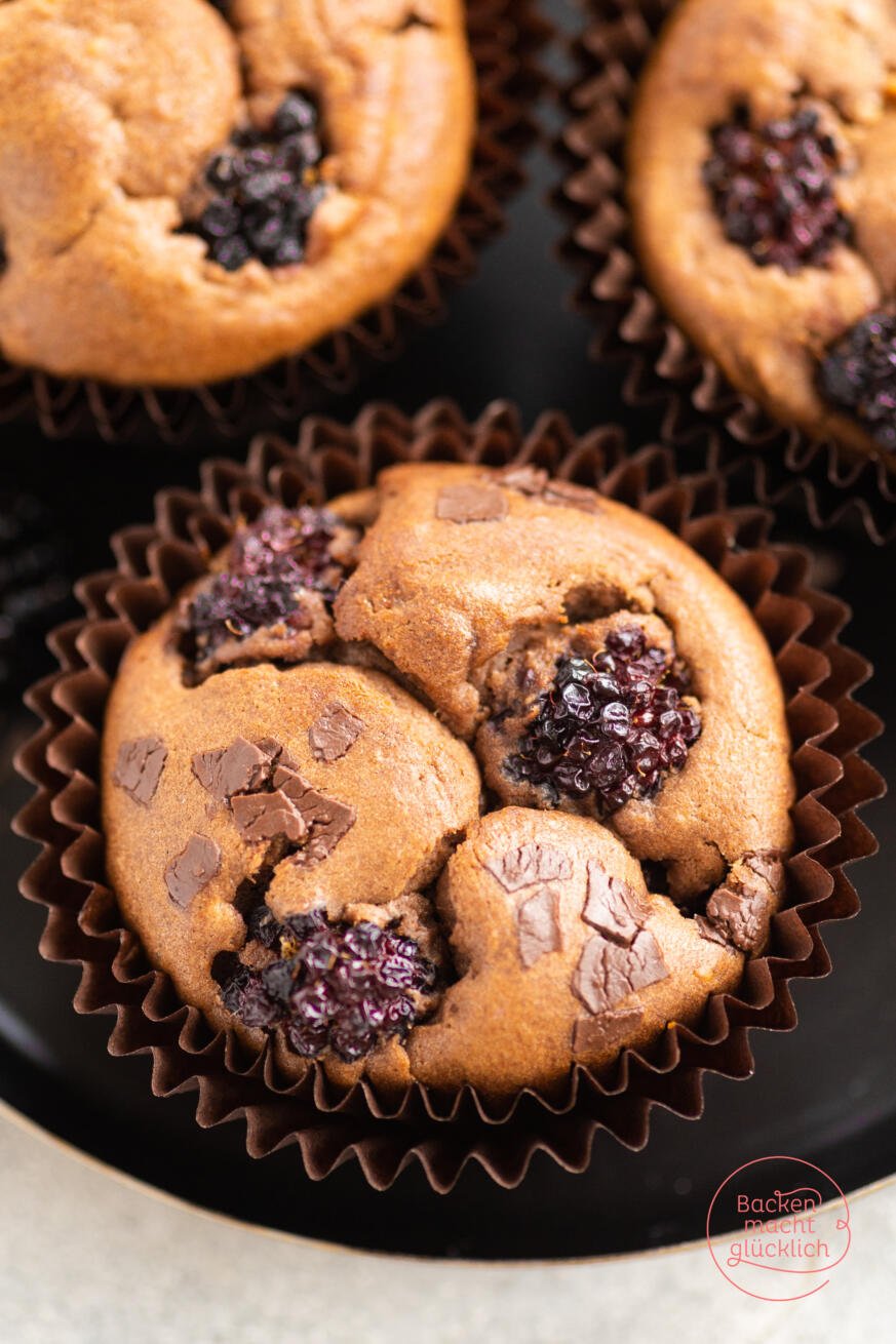 Einfache Schoko-Brombeer-Muffins | Backen Macht Glücklich