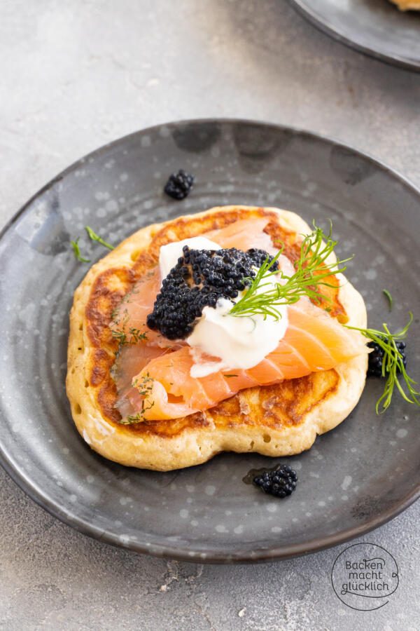 Einfaches Blini-Rezept | Backen macht glücklich