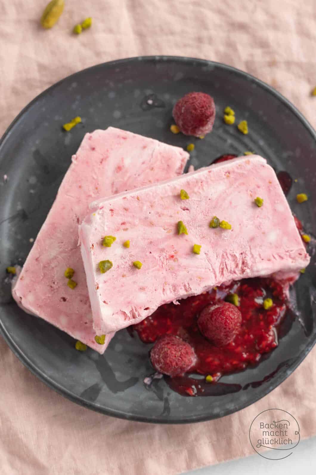 Beeren Parfait ohne Ei Backen macht glücklich