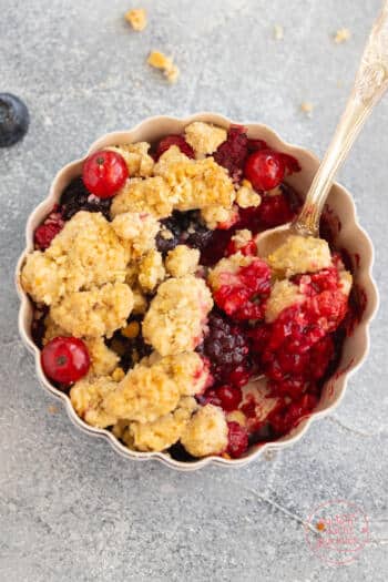 Veganer Beeren-Crumble | Backen macht glücklich