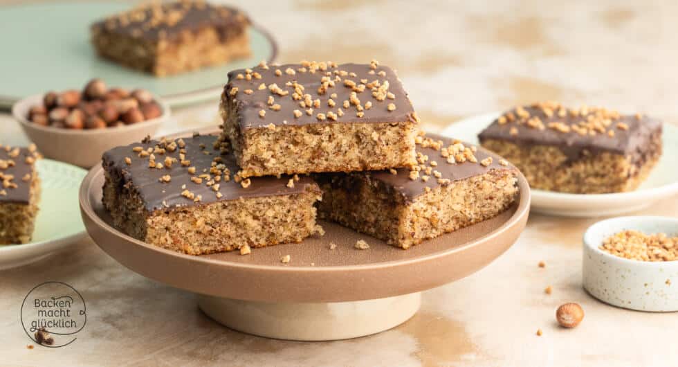 Nusskuchen vom Blech Rezept