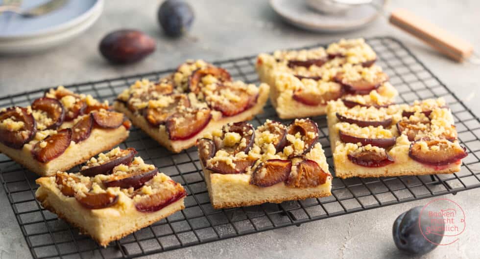 Veganer Hefekuchen mit Zwetschgen