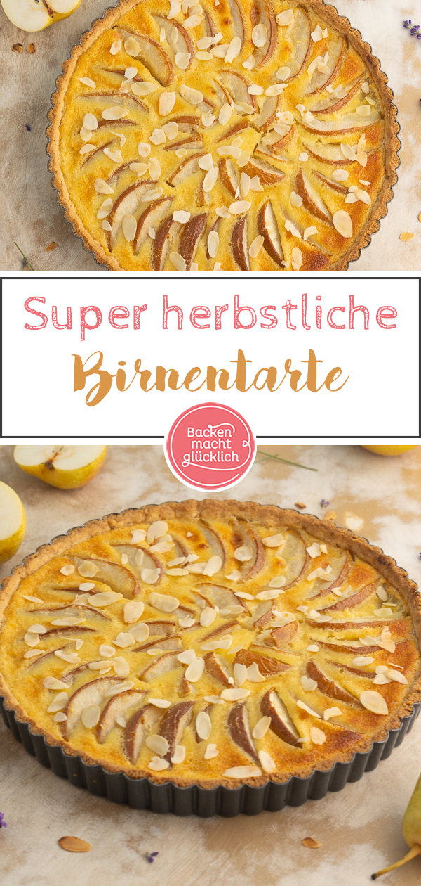 Diese Birnen-Tarte mit buttrigem Mürbeteigboden, Mandeln und Sahne-Guss schmeckt einfach fein ♥ Gleich testen!