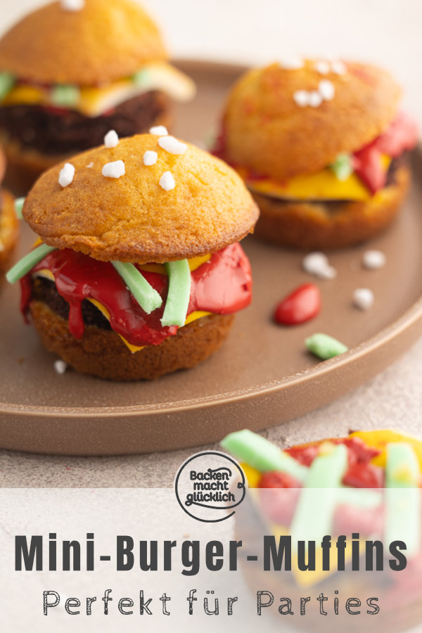 Süße Burger-Muffins (Mini Burger) sind ein toller Snack für Kindergeburtstage und Co: einfach zu machen, täuschend echt & lecker!